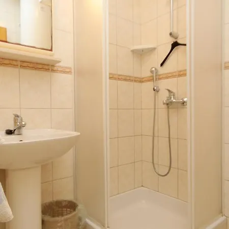 And By The Sea Molunat, Dubrovnik - 9102 בית הארחה 3*